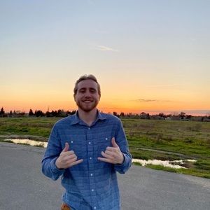 Meet your Posher, Kzkua